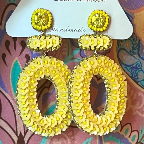 NWT Deepa Gurnani Beaded Crystal Flower Chandeliers - Picture 8 of 16